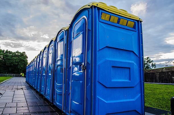 Best Portable restroom trailer rental  in Kansas City, KS